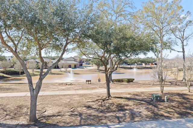 205 W Vallauris Drive, Lafayette, LA 70507