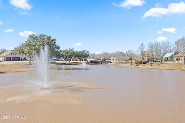 205 W Vallauris Drive, Lafayette, LA 70507