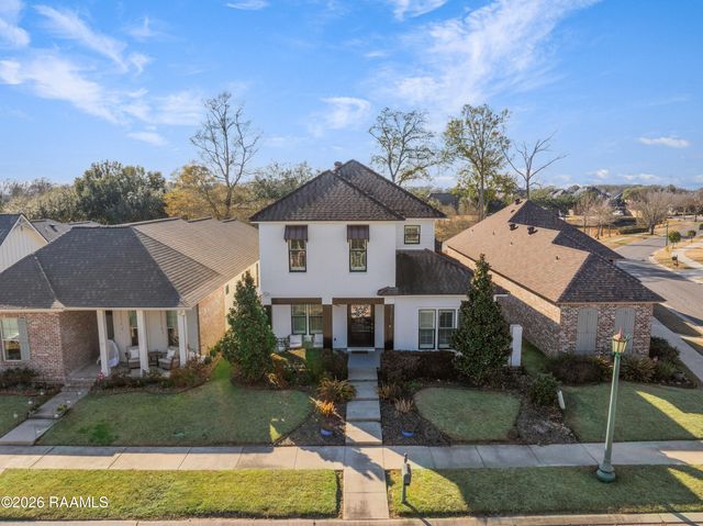 205 W Vallauris Drive, Lafayette, LA 70507