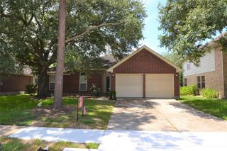 2818 Russett Place, Pearland, TX 77584