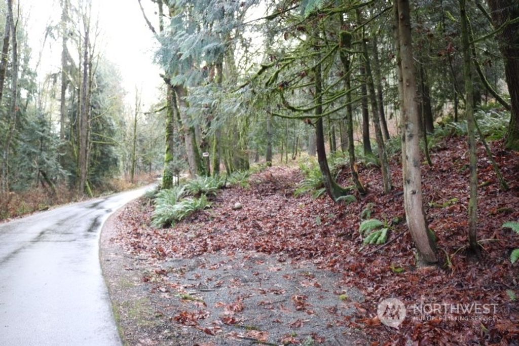 18700 SE 64TH Way, Issaquah, WA 98027