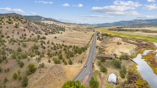 28810 SE Paulina Highway, Post, OR 97752