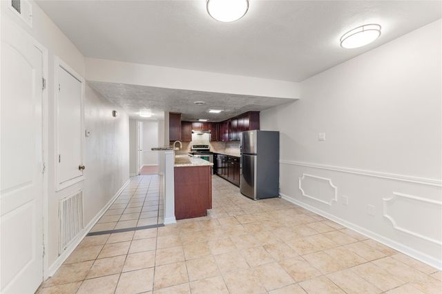 12633 Memorial Drive 50, Houston, TX 77024