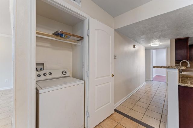 12633 Memorial Drive 50, Houston, TX 77024