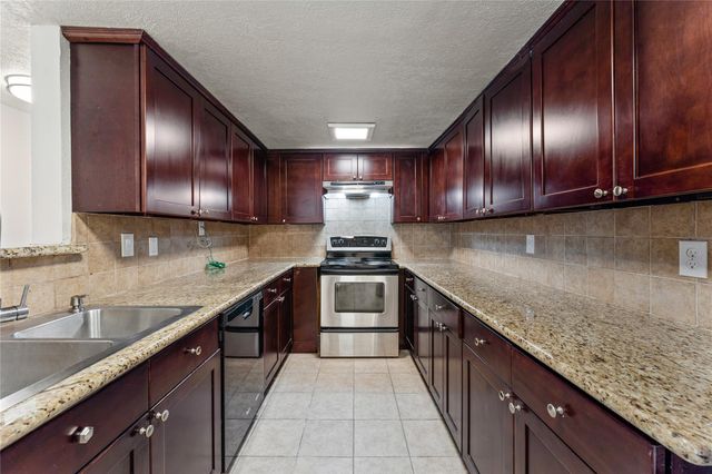 12633 Memorial Drive 50, Houston, TX 77024