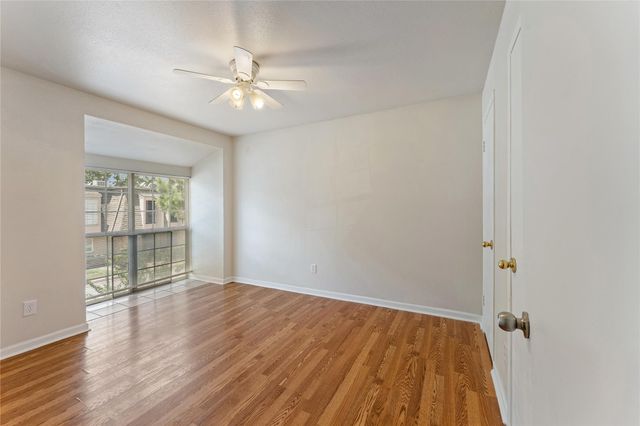 12633 Memorial Drive 50, Houston, TX 77024