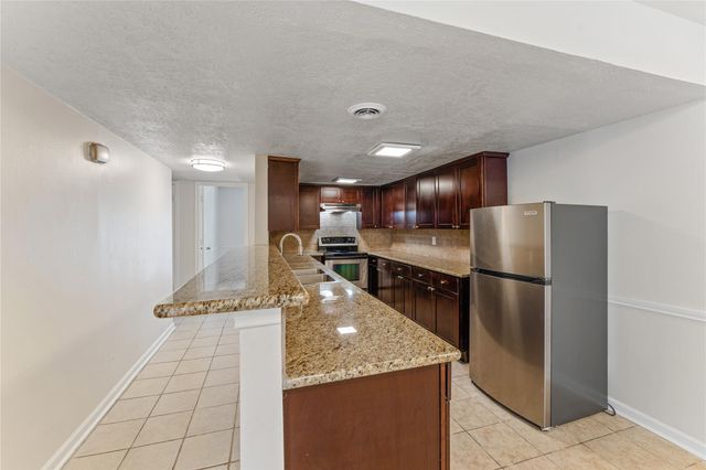 12633 Memorial Drive 50, Houston, TX 77024