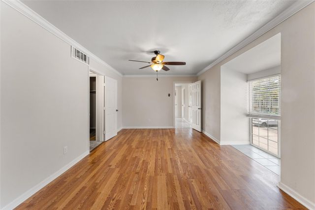 12633 Memorial Drive 50, Houston, TX 77024