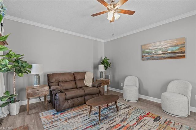 303 Holyoke Road, Greensboro, NC 27406