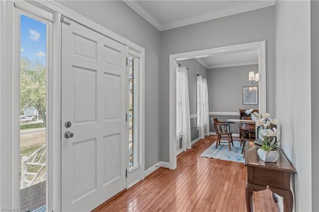 303 Holyoke Road, Greensboro, NC 27406