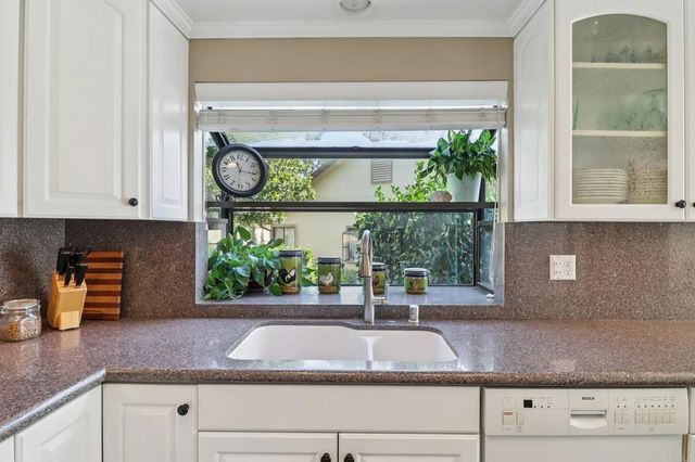 350 Conifer, Escondido, CA 92026