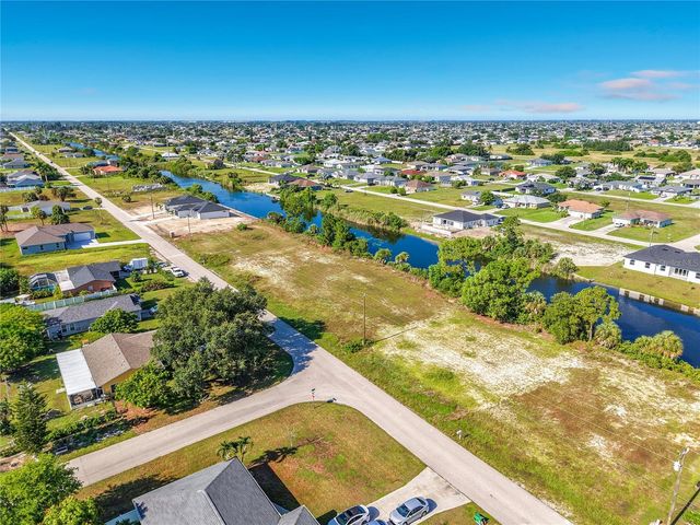 2830 NE 6TH AVENUE, Cape Coral, FL 33909