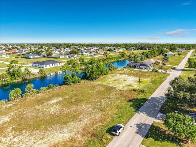 2830 NE 6TH AVENUE, Cape Coral, FL 33909