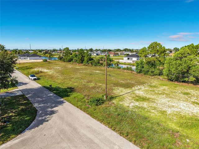 2830 NE 6TH AVENUE, Cape Coral, FL 33909