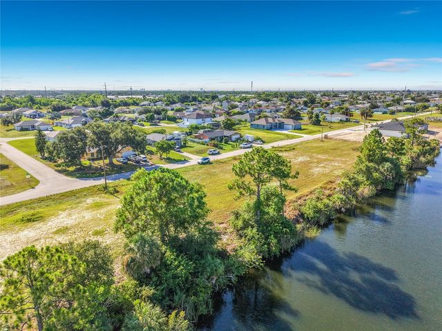 2830 NE 6TH AVENUE, Cape Coral, FL 33909