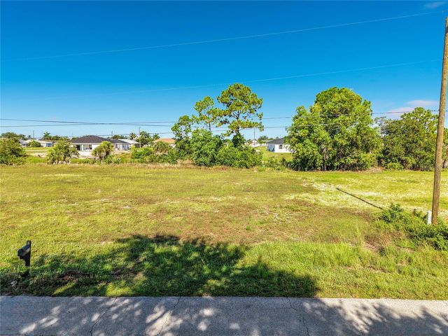 2830 NE 6TH AVENUE, Cape Coral, FL 33909