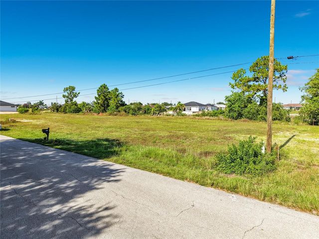2830 NE 6TH AVENUE, Cape Coral, FL 33909
