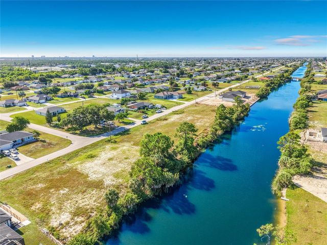 2830 NE 6TH AVENUE, Cape Coral, FL 33909