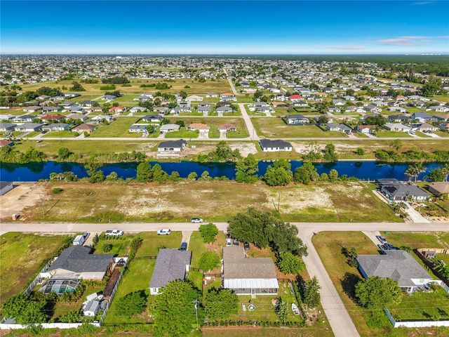 2830 NE 6TH AVENUE, Cape Coral, FL 33909