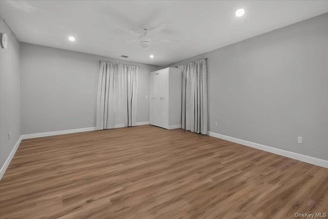 571 Park Avenue, West Hempstead, NY 11552