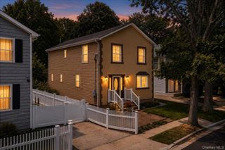 571 Park Avenue, West Hempstead, NY 11552