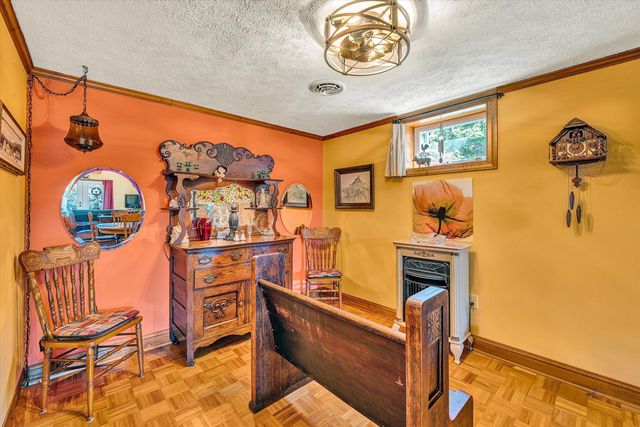 517 Elmer LN, Rocky Mount, VA 24151