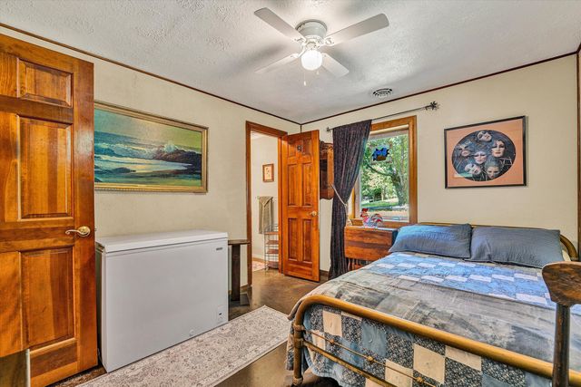 517 Elmer LN, Rocky Mount, VA 24151