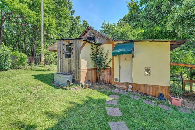 517 Elmer LN, Rocky Mount, VA 24151