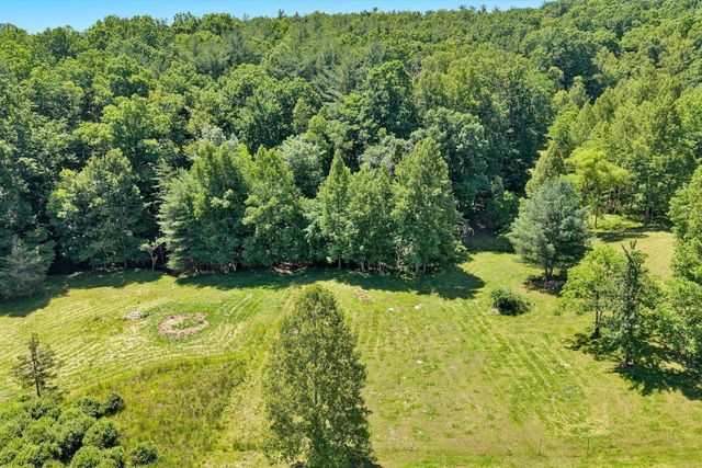 517 Elmer LN, Rocky Mount, VA 24151