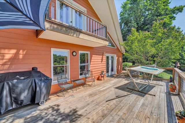 517 Elmer LN, Rocky Mount, VA 24151