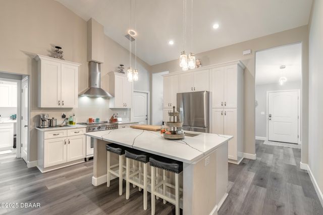 4050 Golden Shores Boulevard, Mims, FL 32754