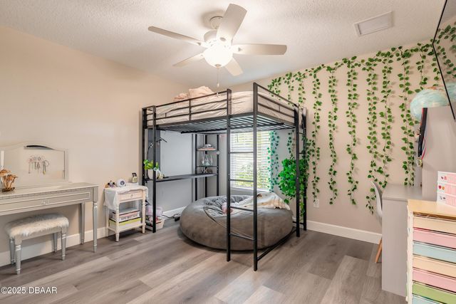 4050 Golden Shores Boulevard, Mims, FL 32754