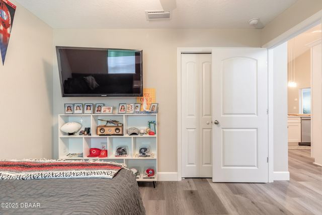 4050 Golden Shores Boulevard, Mims, FL 32754