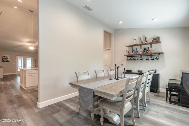 4050 Golden Shores Boulevard, Mims, FL 32754