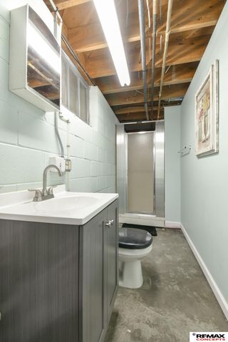 6730 Y Street, Lincoln, NE 68505