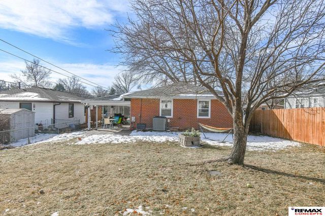 6730 Y Street, Lincoln, NE 68505