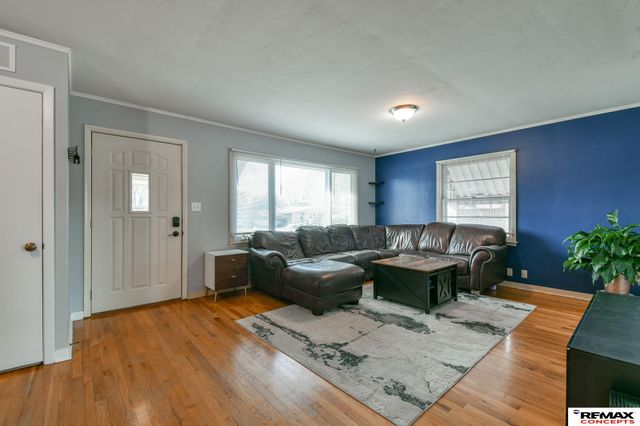 6730 Y Street, Lincoln, NE 68505