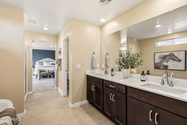 33664 N SIENA Drive, San Tan Valley, AZ 85143