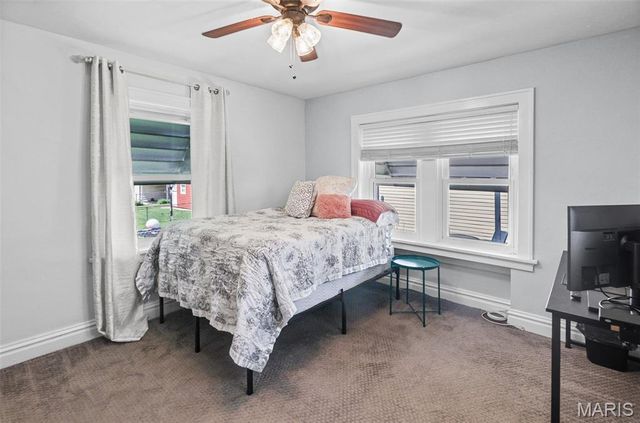 6109 Newport Avenue, St Louis, MO 63116