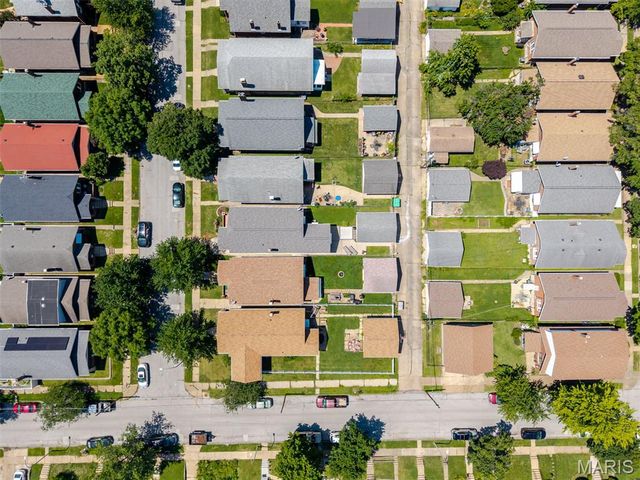 6109 Newport Avenue, St Louis, MO 63116