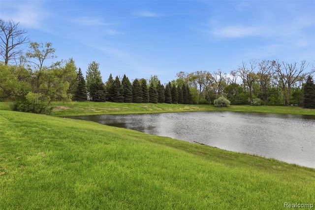 2700 Shimmons, Lot 121 Road, Auburn Hills, MI 48326
