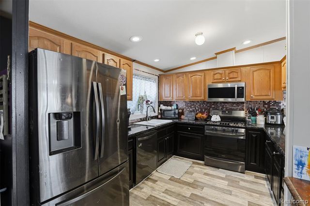 2700 Shimmons, Lot 121 Road, Auburn Hills, MI 48326