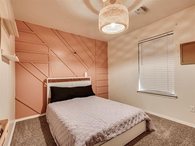 1880 Bliss Circle, Newcastle, OK 73065