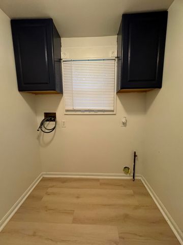 3148 Woodrow Avenue, Flint, MI 48506