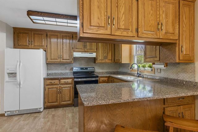 6710 GREGORY LANE, Sobieski, WI 54171