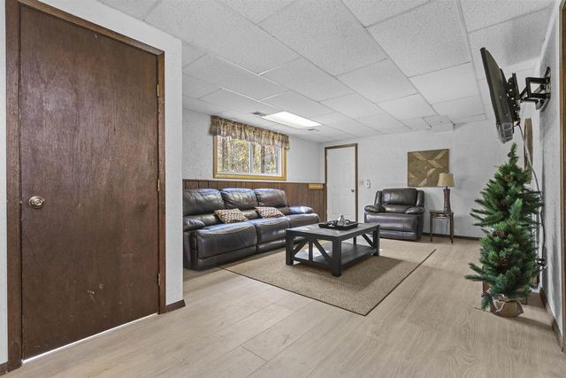 6710 GREGORY LANE, Sobieski, WI 54171