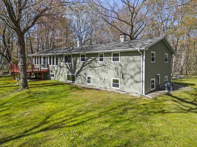 6710 GREGORY LANE, Sobieski, WI 54171