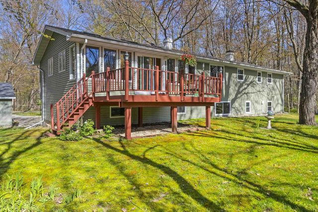 6710 GREGORY LANE, Sobieski, WI 54171