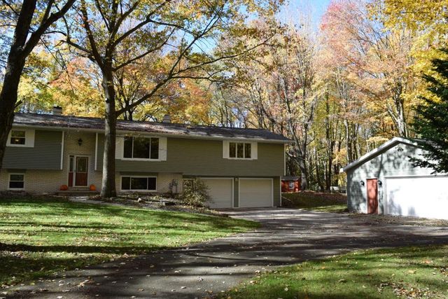 6710 GREGORY LANE, Sobieski, WI 54171