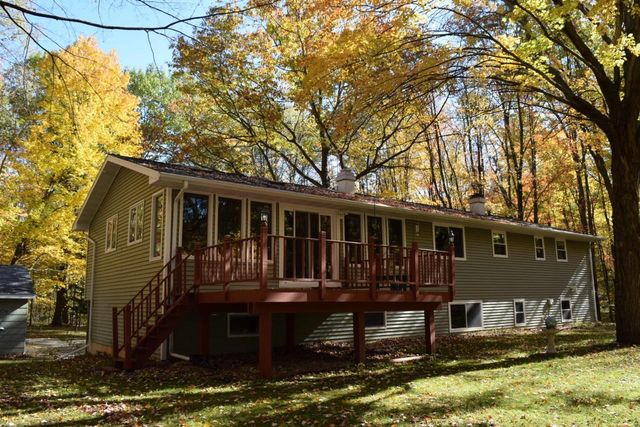 6710 GREGORY LANE, Sobieski, WI 54171